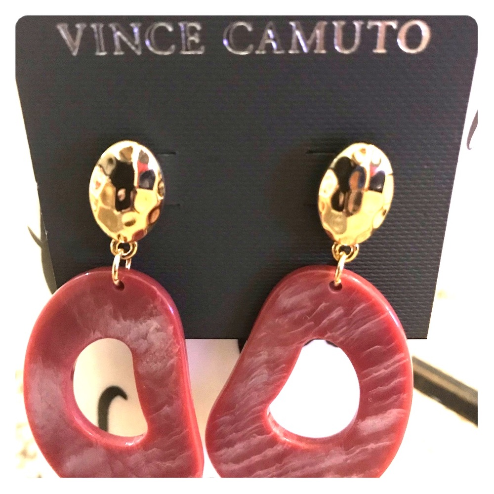 Vince Camuto Pink drop earrings